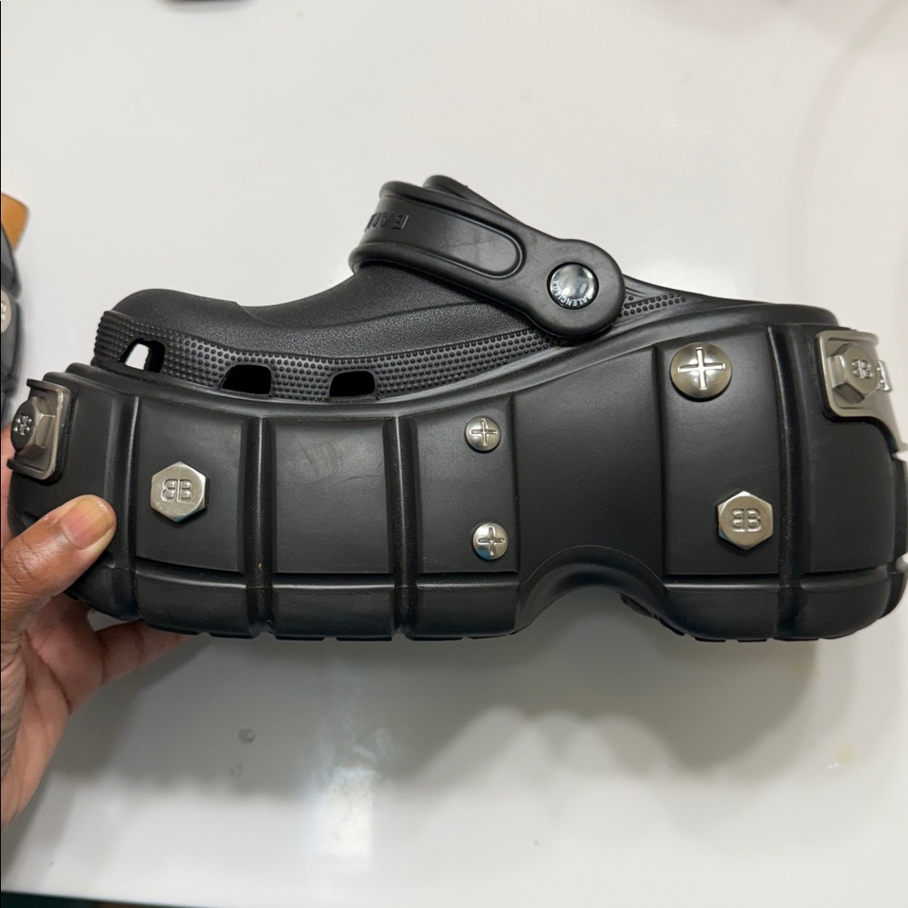 Balenciaga Black Footwear with Silver Details - Picture 5 of 10